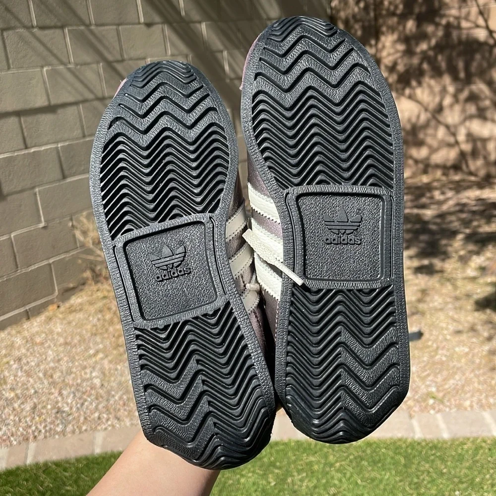 NWT ADIDAS Country OG Shoes! - Picture 10 of 11